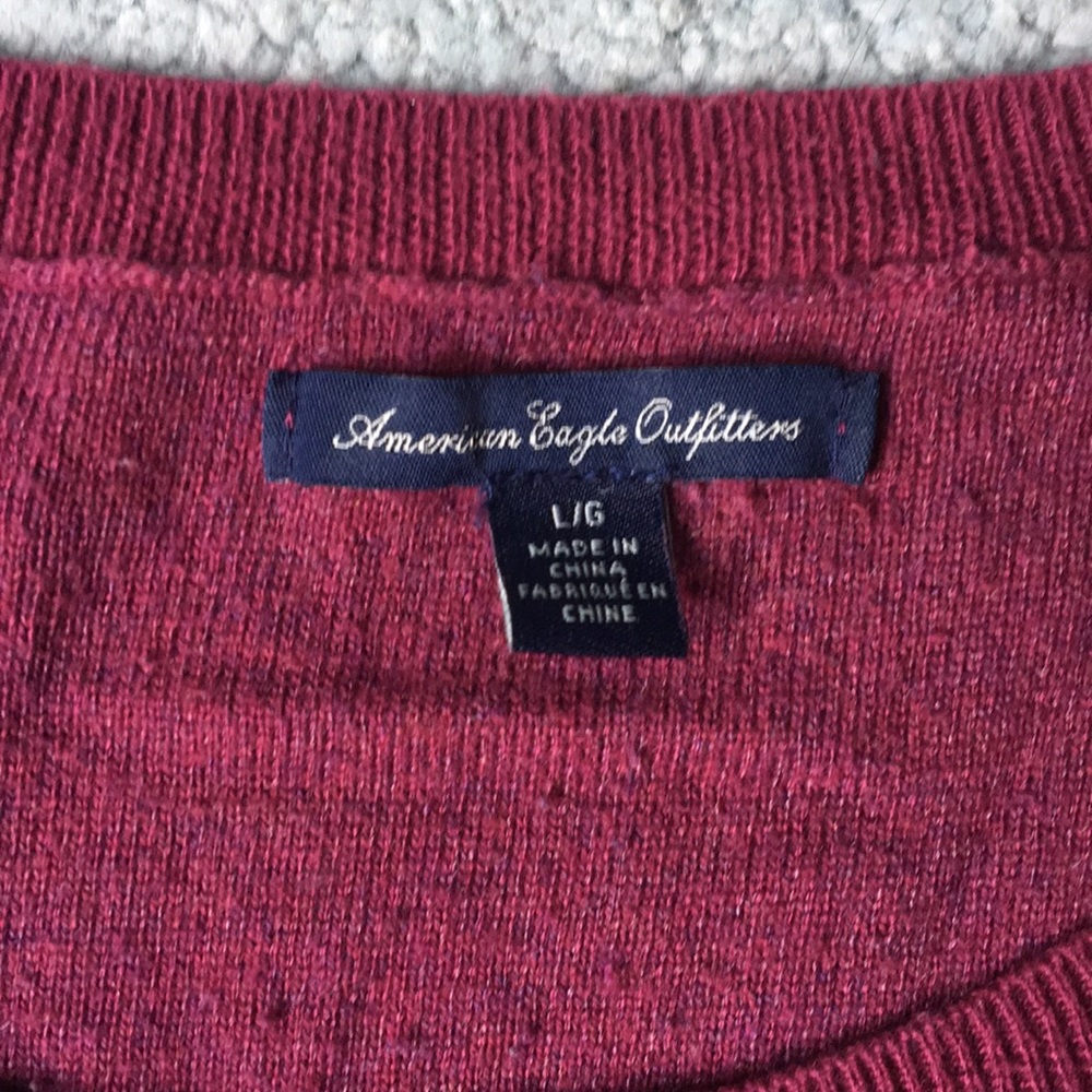sweater - Picture 2 of 2